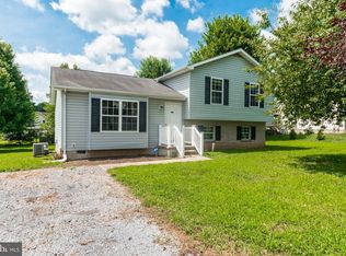 153 Wendover Dr, Bunker Hill, WV 25413