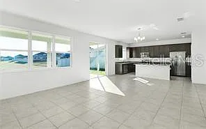 5 bed, 3.0 bath, 2387 sqft, $3,500 — Photo 4
