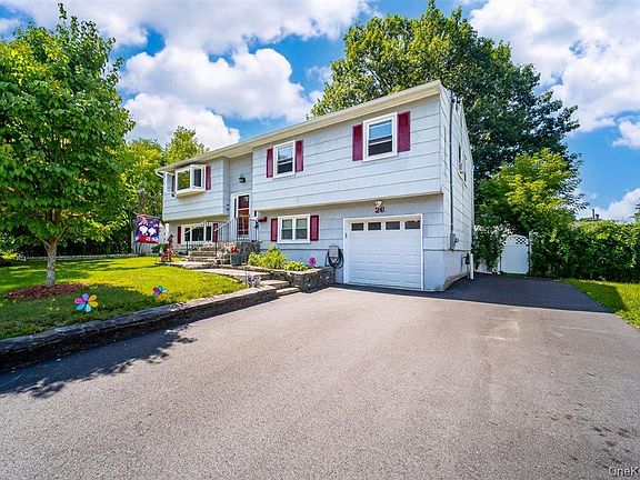 2nd image of 26 Heaney Drive