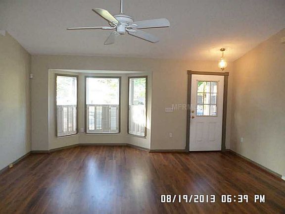 3rd image of 3755 Pinehurst St