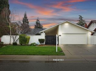 2424 Meadow Lake Dr, Stockton, CA