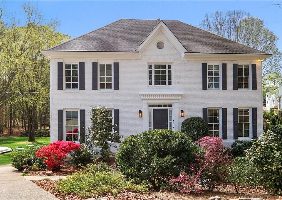 1st image of 115 Waters Mill Ct