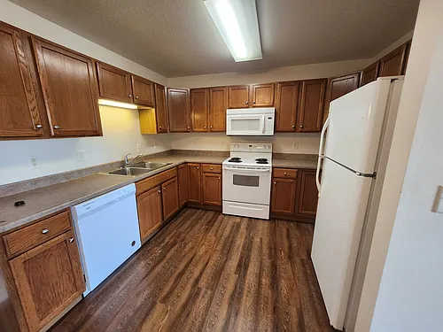 Eastern Hills Apartments Photo 1
