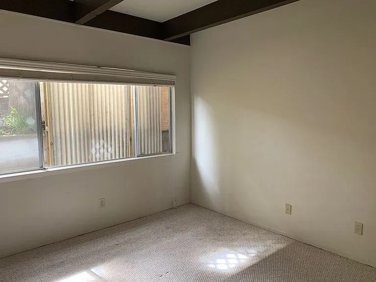 2741 Ransford Avenue — Photo 16
