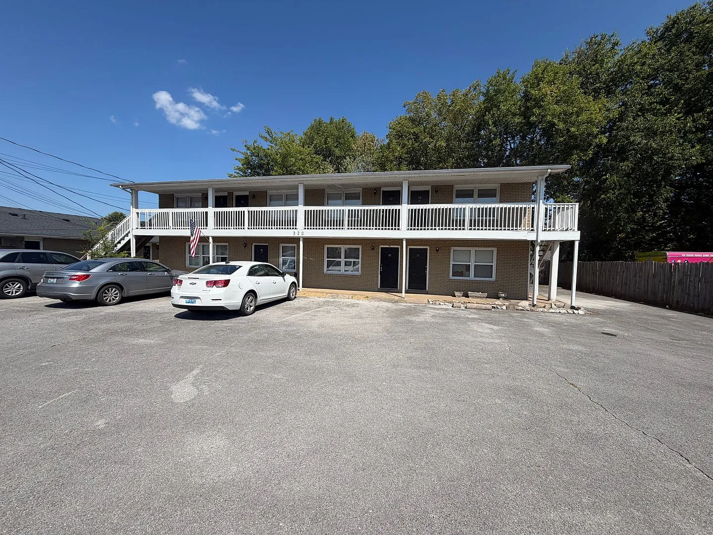 Campus Edge Apartments — Photo 1