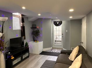 293 Kingsbridge Garden Cir #Basement, Mississauga, ON L5R 1L2