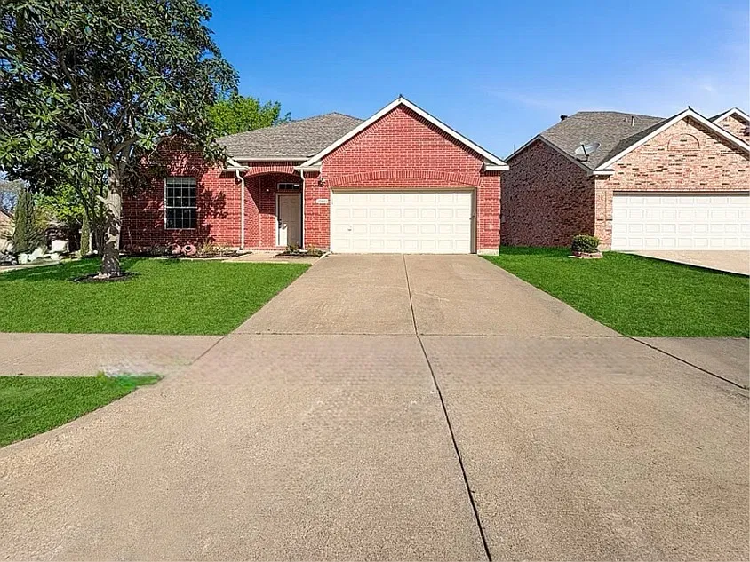 10601 Lansdowne Ln