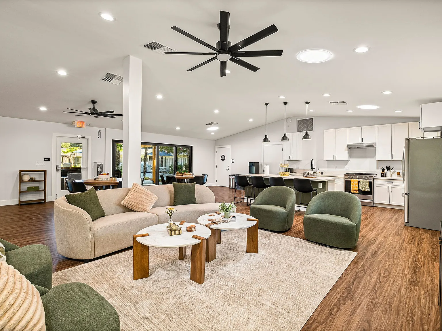 Sheridan Square Apartments — Photo 1
