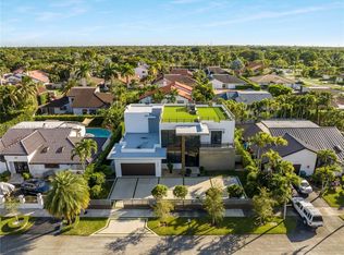 11470 SW 102nd St, Miami, FL 33176