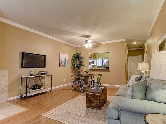 4th image of 4671 Albany Cir APT 106