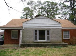 926 McKellar Dr, Tullahoma, TN 37388