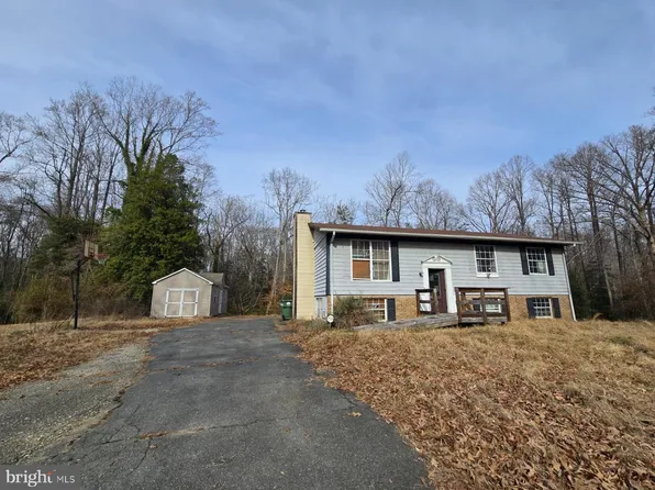 15410 Homeland Dr, Hughesville, MD 20637