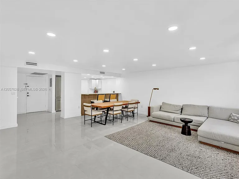 10000 W Bay Harbor Dr #201 — Photo 10
