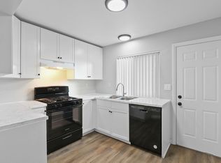 1542 E 8th St #2, Ontario, CA 91764