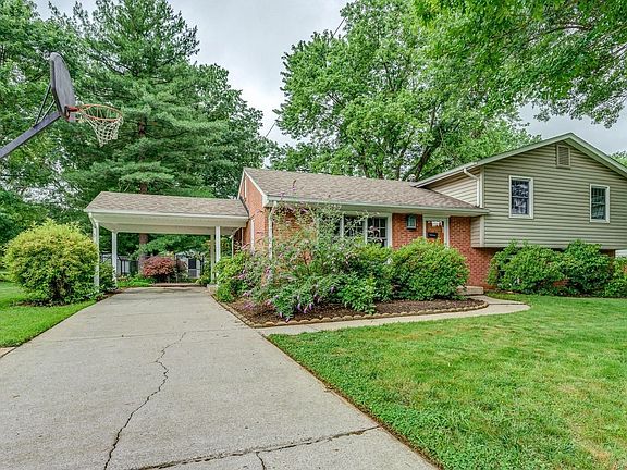 2nd image of 4609 Hammond Ln