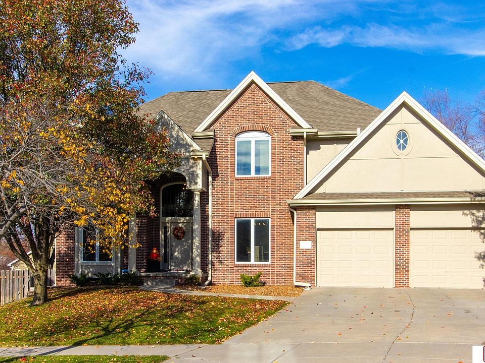 1st image of 7630 Cross Creek Cir