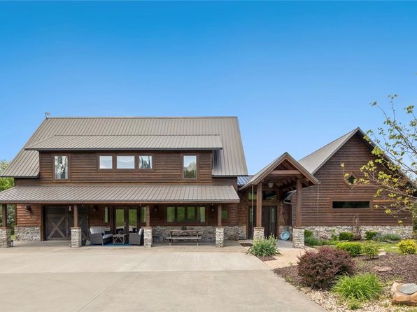 95 Bella Vista Rd, Berryville, AR 72616