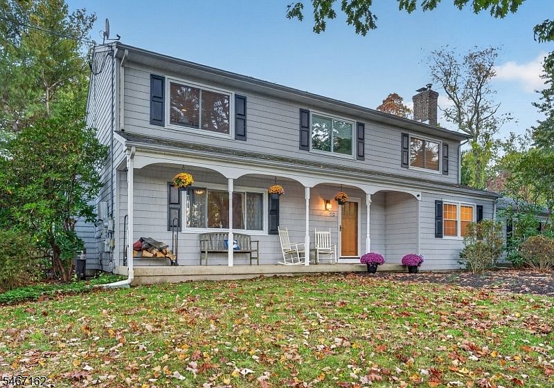 1st image of 123 Rounseville Rd
