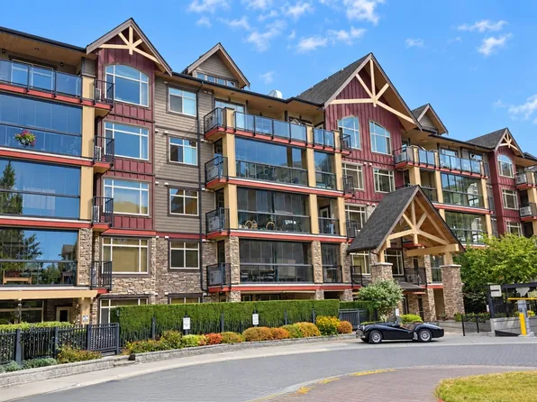 8288 207a St #590, Langley, BC V2Y 0L2