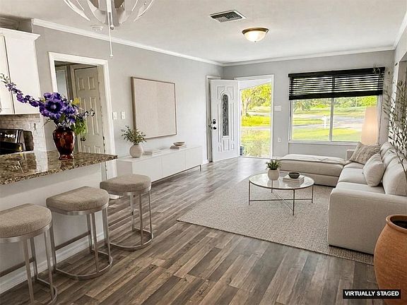 2nd image of 309 Belle Claire Pl