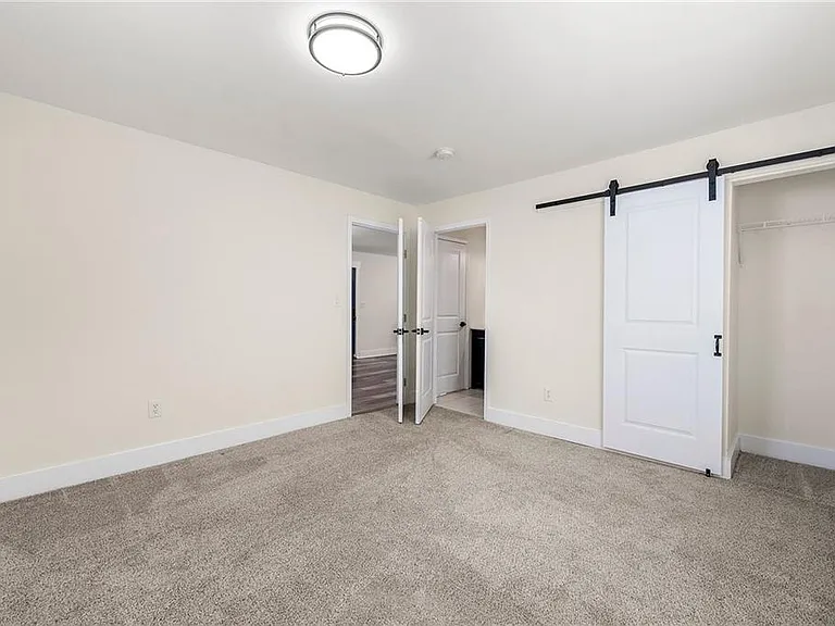 2222 Penelope St NW — Photo 14
