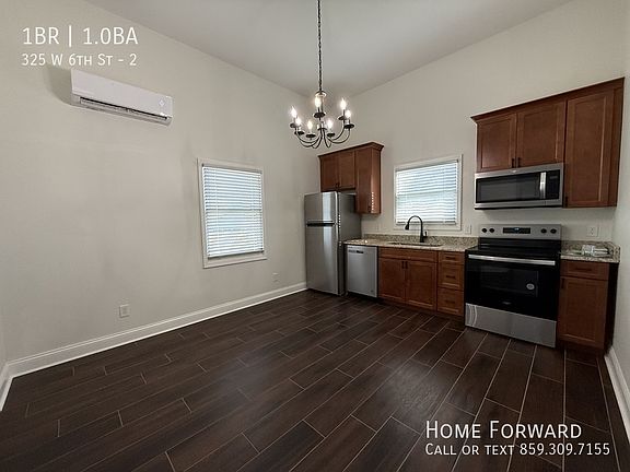 4th image of 325 W 6th St Unit 2