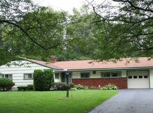 133 Hemingway Dr, Brighton, NY 14620