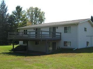 W3851 Orchard Ave, Green Lake, WI 54941