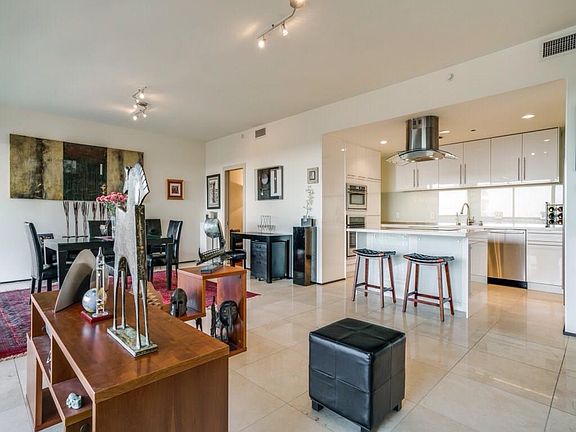 5th image of 3831 Turtle Creek Blvd APT 22C