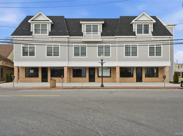 180 Deer Park Ave, Babylon, NY