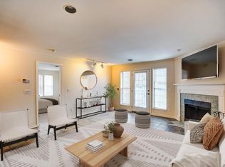 6 Captains Ct UNIT 3, Madison, WI 53719