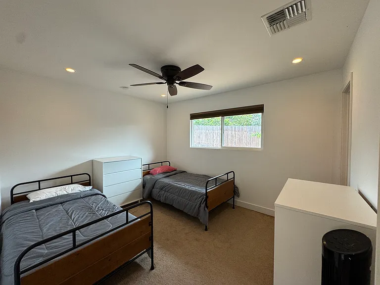 2797 Panepoo St — Photo 12