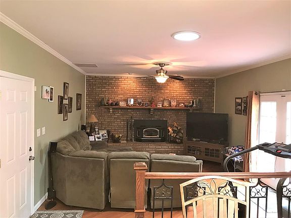 4th image of 3013 Park Haven Blvd