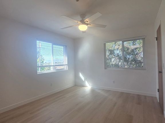 3rd image of 415 & 417 N Kentucky St #415B
