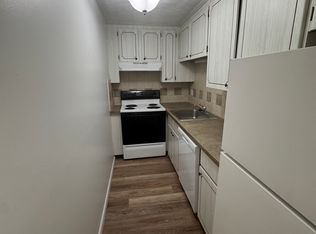 (Undisclosed Address), Auburndale, MA 02466