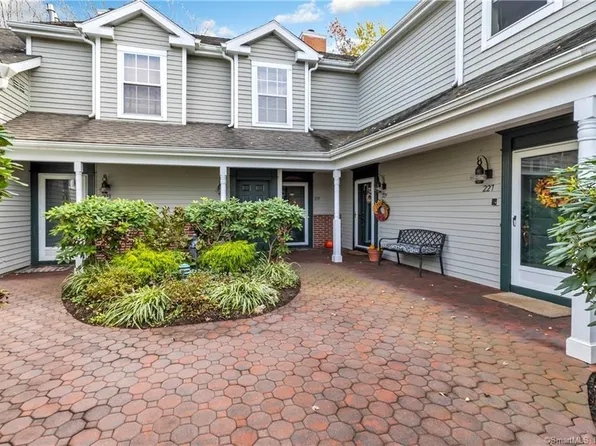 229 Mayfield Drive #229, Trumbull, CT 06611