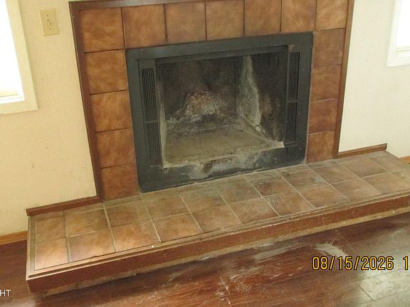 5th image of 5361 Larkspur St