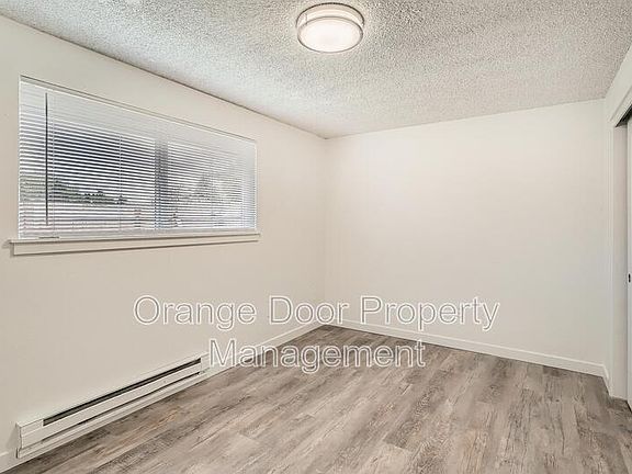 3rd image of 1005 11th St NW #1