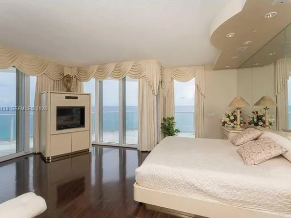 16445 Collins Ave, North Miami Beach, FL