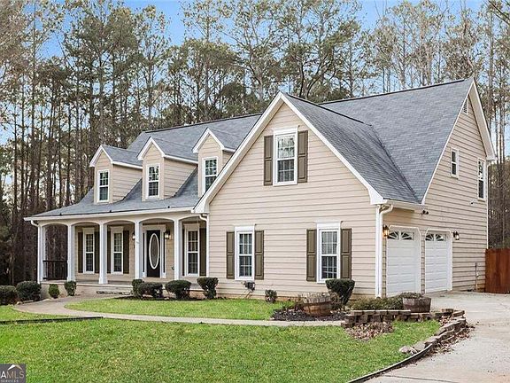 5th image of 125 Green Valley Cir