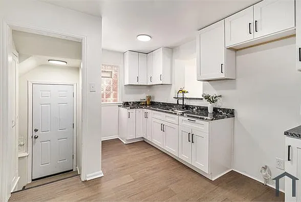 8265 Kentucky St — Photo 2