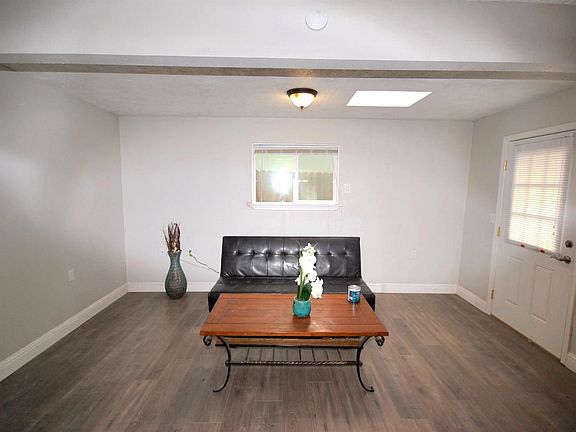 4th image of 3351 Virgo St