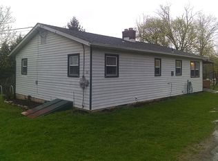 35 Rocktown Rd, Hamburg, PA 19526