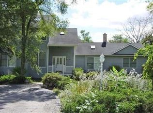3065 Duffy Ln, Riverwoods, IL