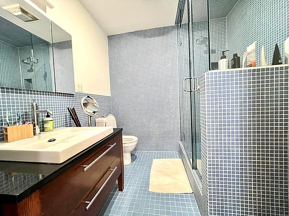 5th image of 354 Broome St APT 3A