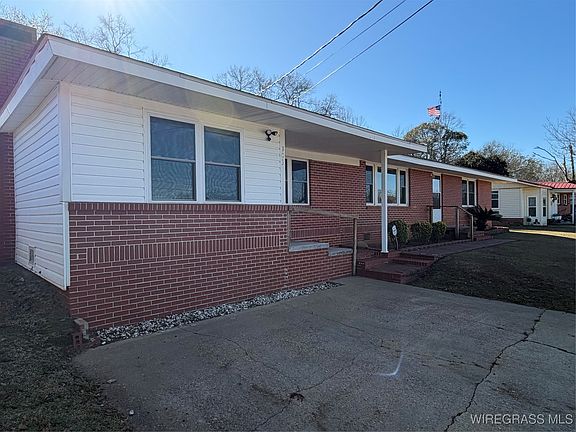 2nd image of 103 Andrews St
