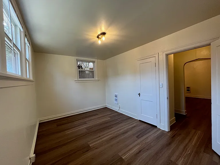 815 SE 32nd Ave #B — Photo 11