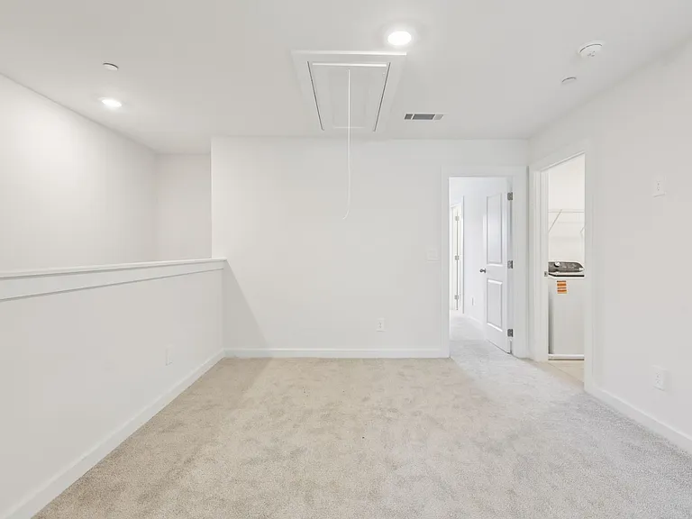 7173 Cedarcrest Ln — Photo 17