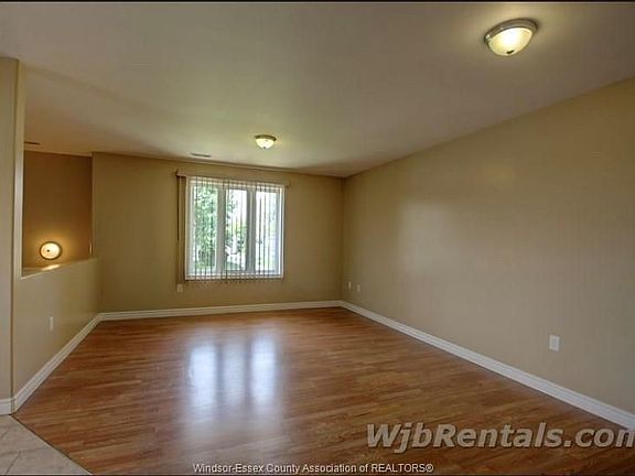3rd image of 680 Cameron Ave #4