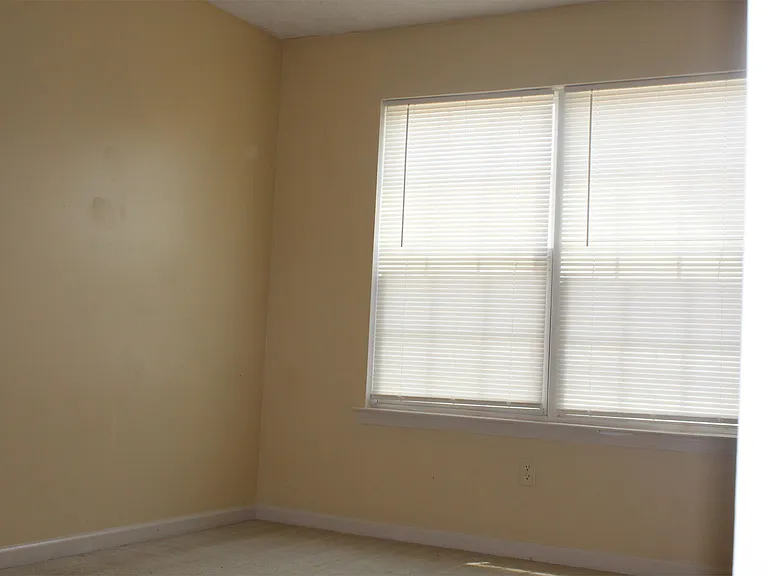 672 Georgetown Ct #1 — Photo 19